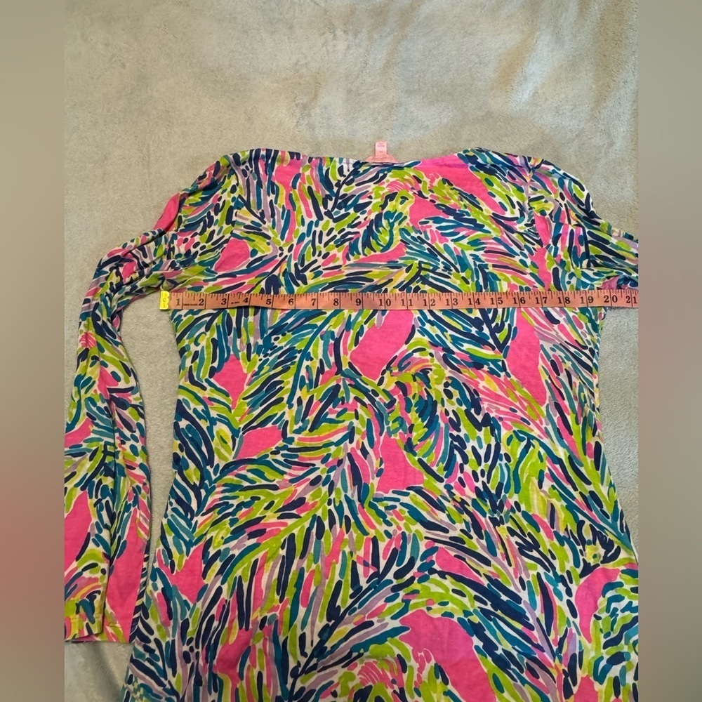 Lilly Pulitzer Top Women's Pink Blue Green Braylen Roll Tab Sleeve - Picture 10 of 11